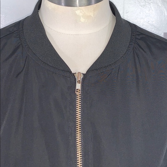 Fashion Nova bomber jacket - Picture 3 of 7